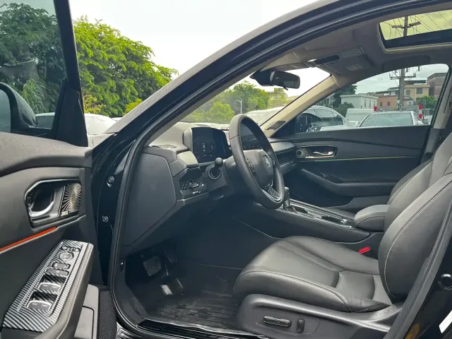 Honda Accord — Фото автомобиля 4