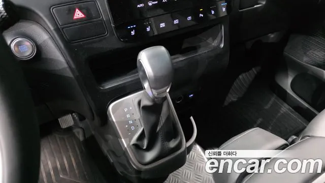 Hyundai Staria Staria Карго 3 места — Фото автомобиля 9