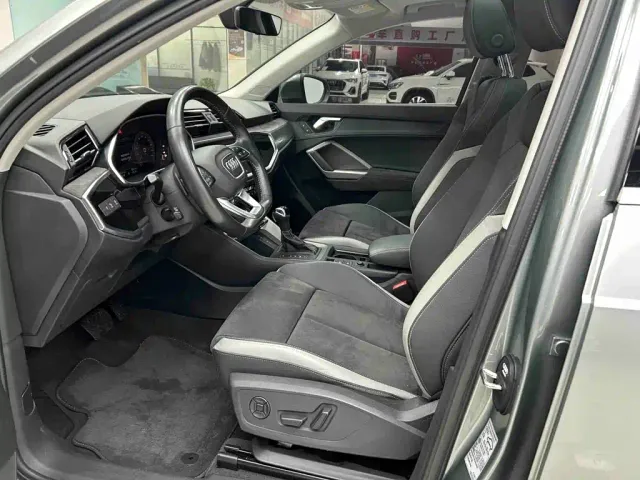 Audi Q3 — Фото автомобиля 4