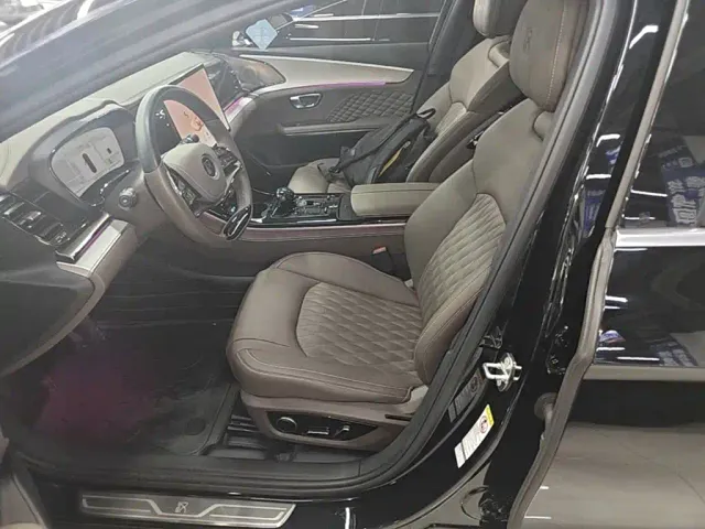 BYD Han — Фото автомобиля 14