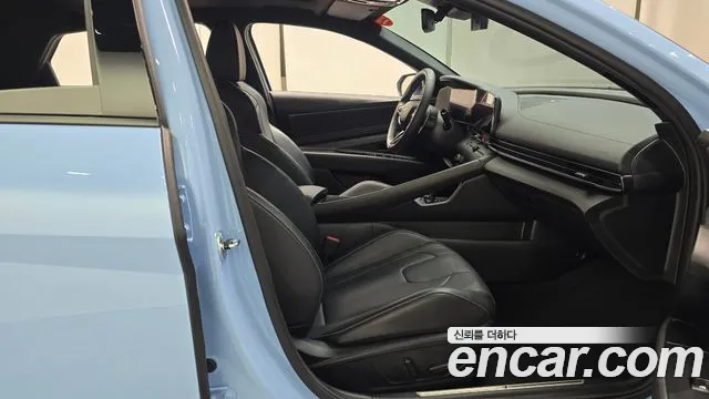 Hyundai Avante CN7 — Фото автомобиля 16