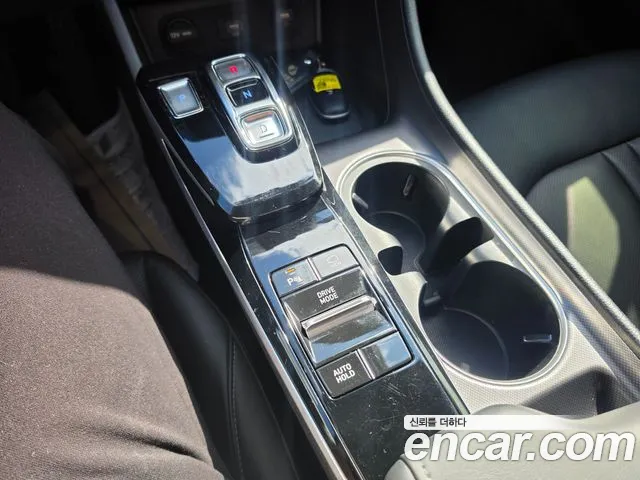 Hyundai Sonata — Фото автомобиля 13