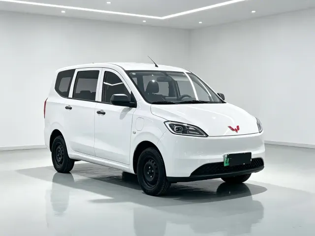 Wuling Hongguang — Фото автомобиля 2