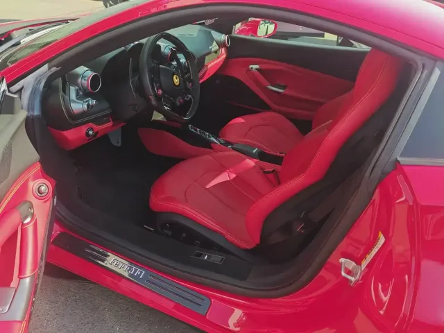 Ferrari Ferrari F8 2019 Tributo 3.9T V8 — Фото автомобиля 5