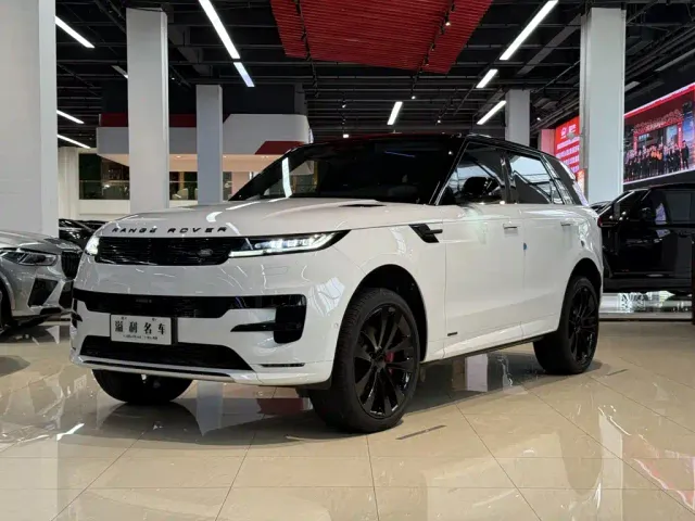 Land Rover Range Rover Sport — Фото автомобиля 5