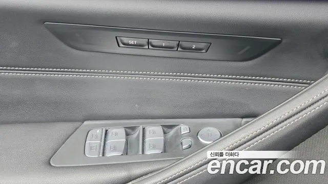 BMW 5 Series G30 — Фото автомобиля 13