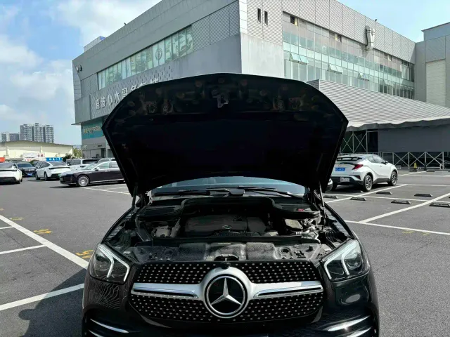 Mercedes-Benz GLE-Class — Фото автомобиля 7