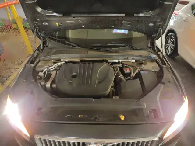 Volvo S90 — Фото автомобиля 15