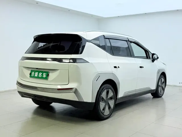 GAC Aion Y — Фото автомобиля 6
