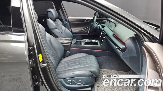 Genesis G80 Бензин 2.5 турбо AWD — Фото автомобиля 21