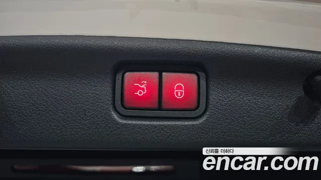 Mercedes-Benz C-Class — Фото автомобиля 20