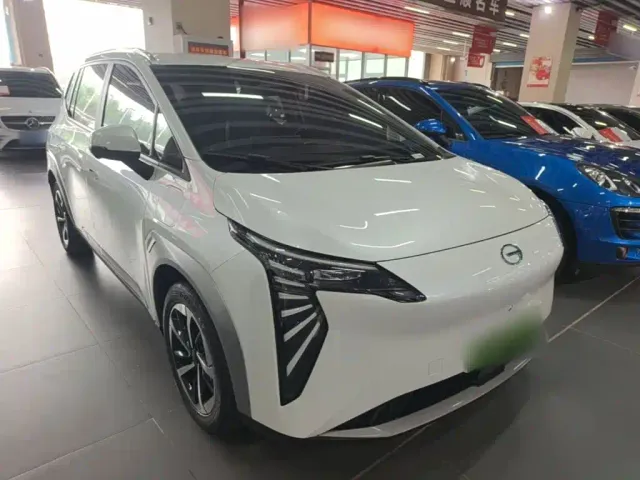 GAC Aion Y — Фото автомобиля 3