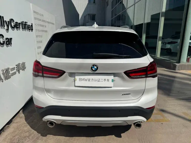 BMW X1 — Фото автомобиля 6