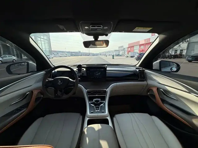 BYD Song Pro — Фото автомобиля 11