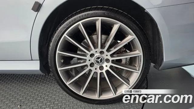 Mercedes-Benz E-Class W213 — Фото автомобиля 6