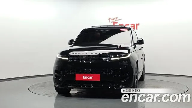 Land Rover Range Rover Sport — Фото автомобиля 3