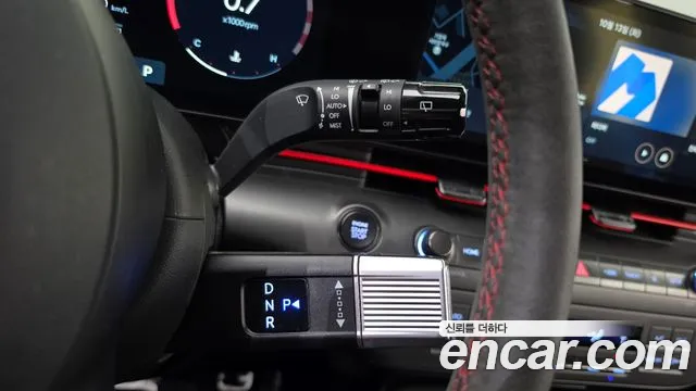 Hyundai Kona — Фото автомобиля 12