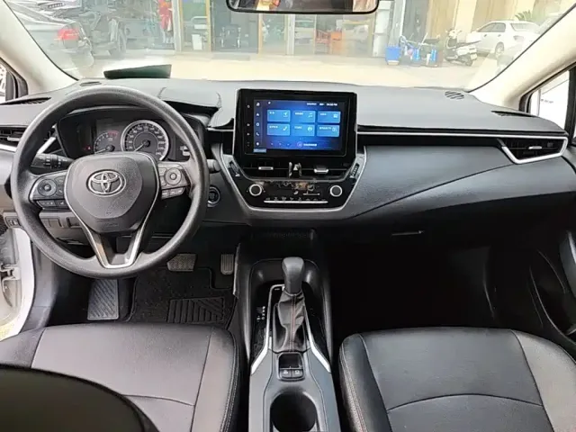 Toyota Corolla — Фото автомобиля 9