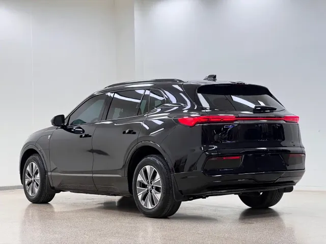 Buick E5 — Фото автомобиля 5