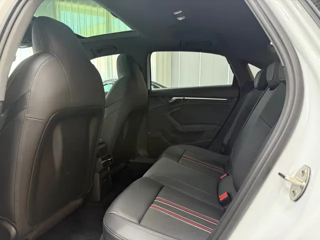 Audi A3 — Фото автомобиля 12