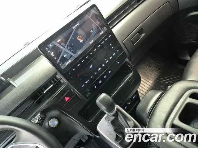 Hyundai Staria — Фото автомобиля 10