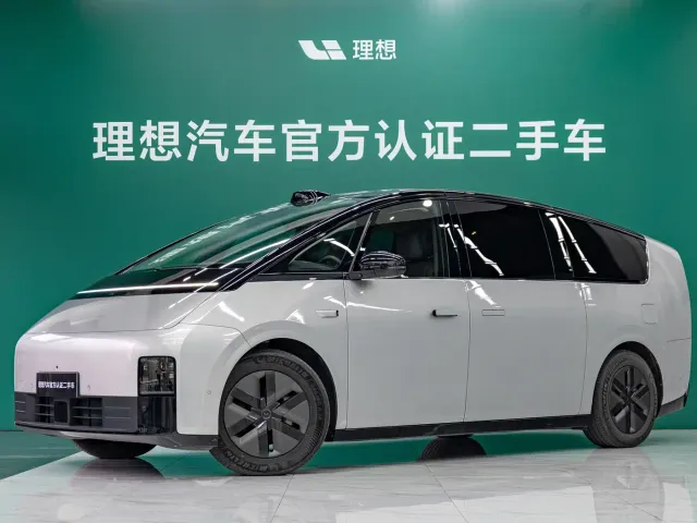 Фотография автомобиля — Li Auto MEGA