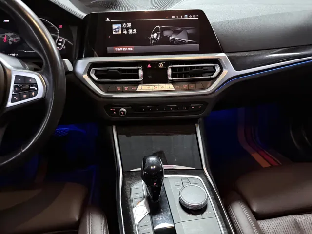 BMW 3 Series — Фото автомобиля 15