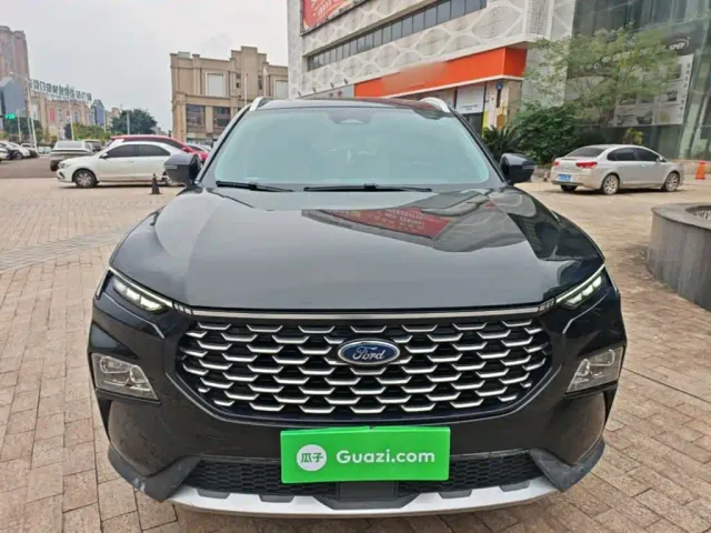 Ford Lingrui — Фото автомобиля 2