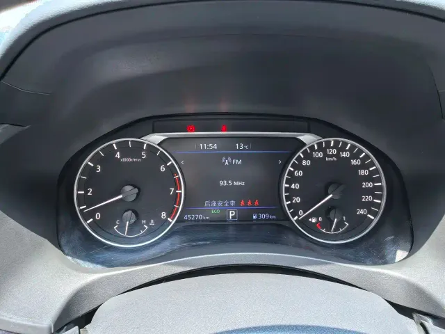 Nissan Teana — Фото автомобиля 7