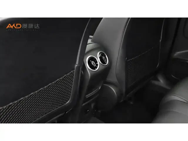 Mercedes-Benz GLA-Class — Фото автомобиля 9