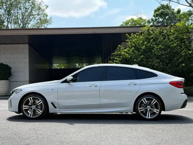 BMW 6 Series Gran Turismo — Фото автомобиля 18