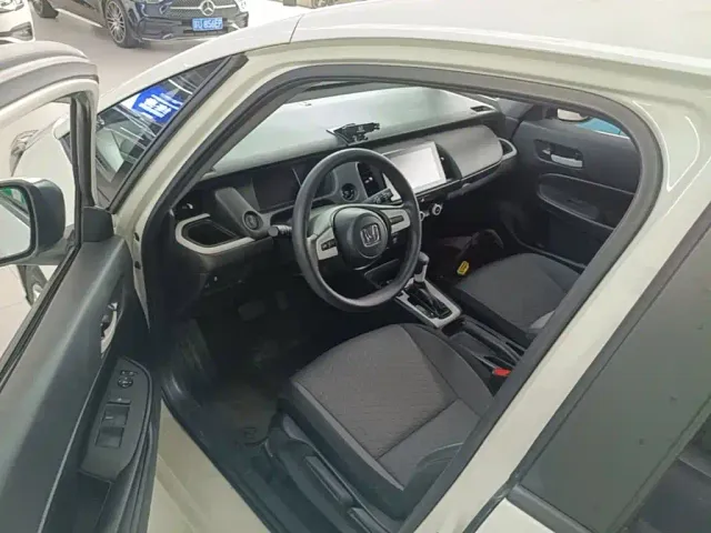 Honda Fit — Фото автомобиля 15