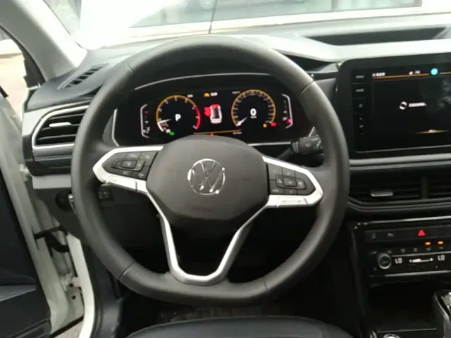 Volkswagen Tharu — Фото автомобиля 10