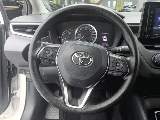 Toyota Corolla — Фото автомобиля 15