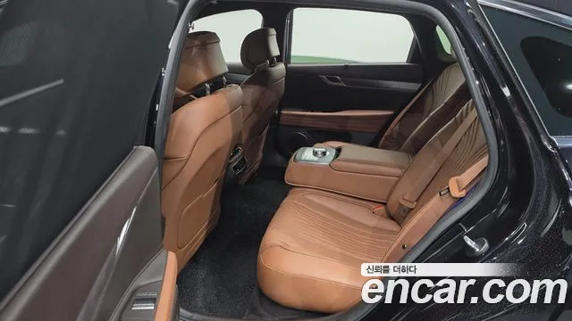 Genesis G80 Бензин 2.5 турбо 2WD — Фото автомобиля 14