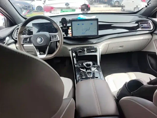 BYD Qin PLUS — Фото автомобиля 12