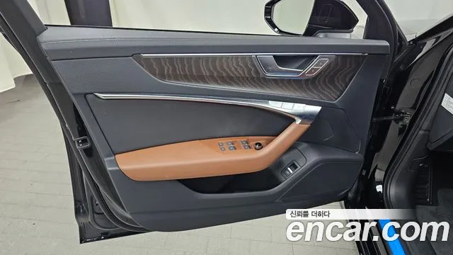 Audi A6 C8 — Фото автомобиля 13
