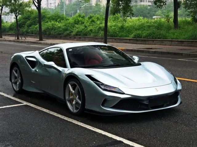 Ferrari F8 — Фото автомобиля 3