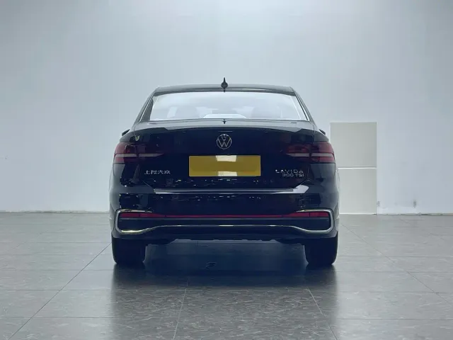 Volkswagen Lavida — Фото автомобиля 5