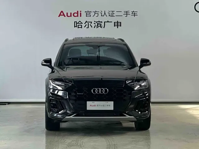 Audi Q5L — Фото автомобиля 3