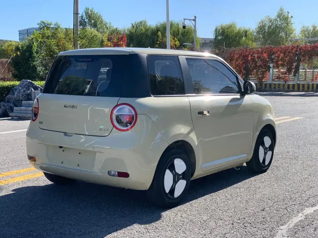 Changan Lumin — Фото автомобиля 15