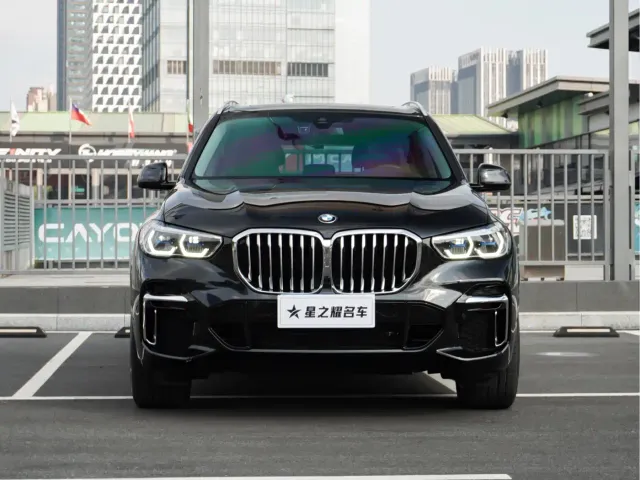 BMW X5 — Фото автомобиля 4