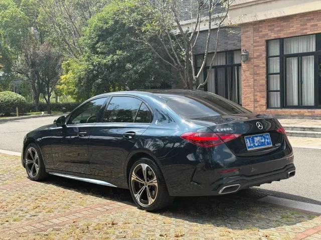 Mercedes-Benz C-Class — Фото автомобиля 2