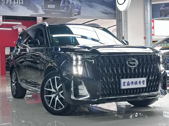 GAC Trumpchi GS8 — Фото автомобиля 3