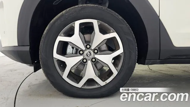 KG_Mobility_Ssangyong Torres Torres Бензин 1.5 2WD — Фото автомобиля 5