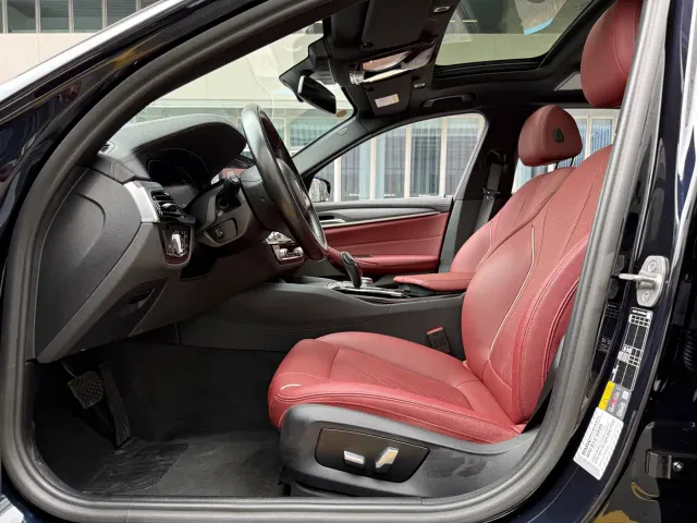BMW 5 Series — Фото автомобиля 13