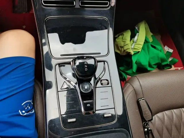BYD Han — Фото автомобиля 13