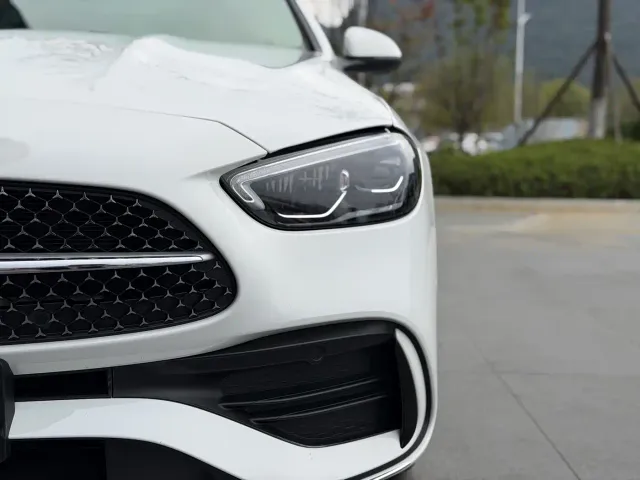 Mercedes-Benz C-Class — Фото автомобиля 8