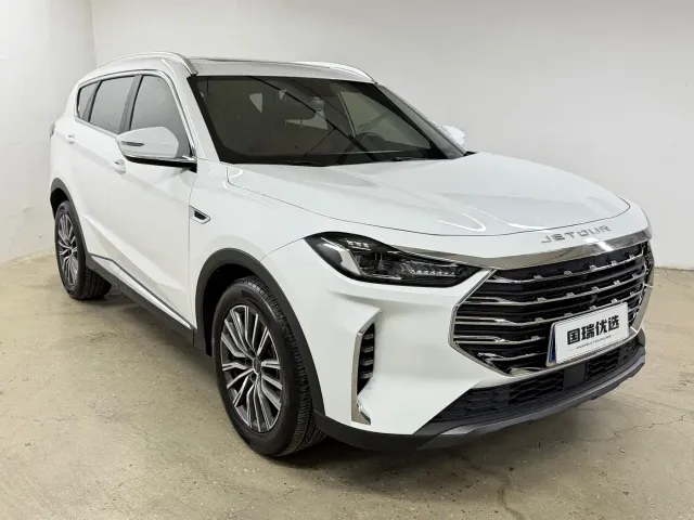 Jetour X70 Plus — Фото автомобиля 3