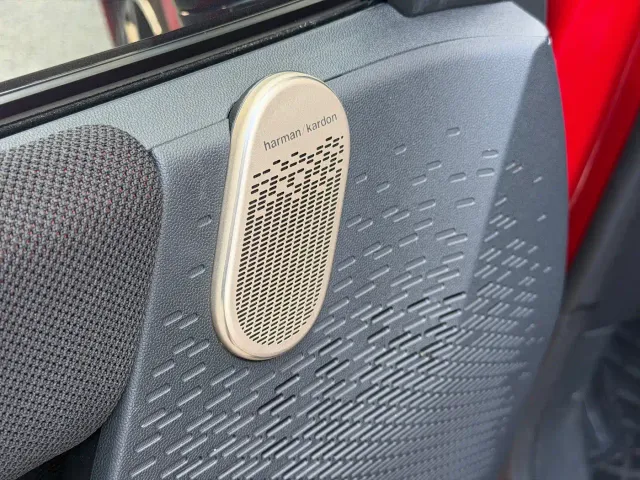 MINI Cooper — Фото автомобиля 11